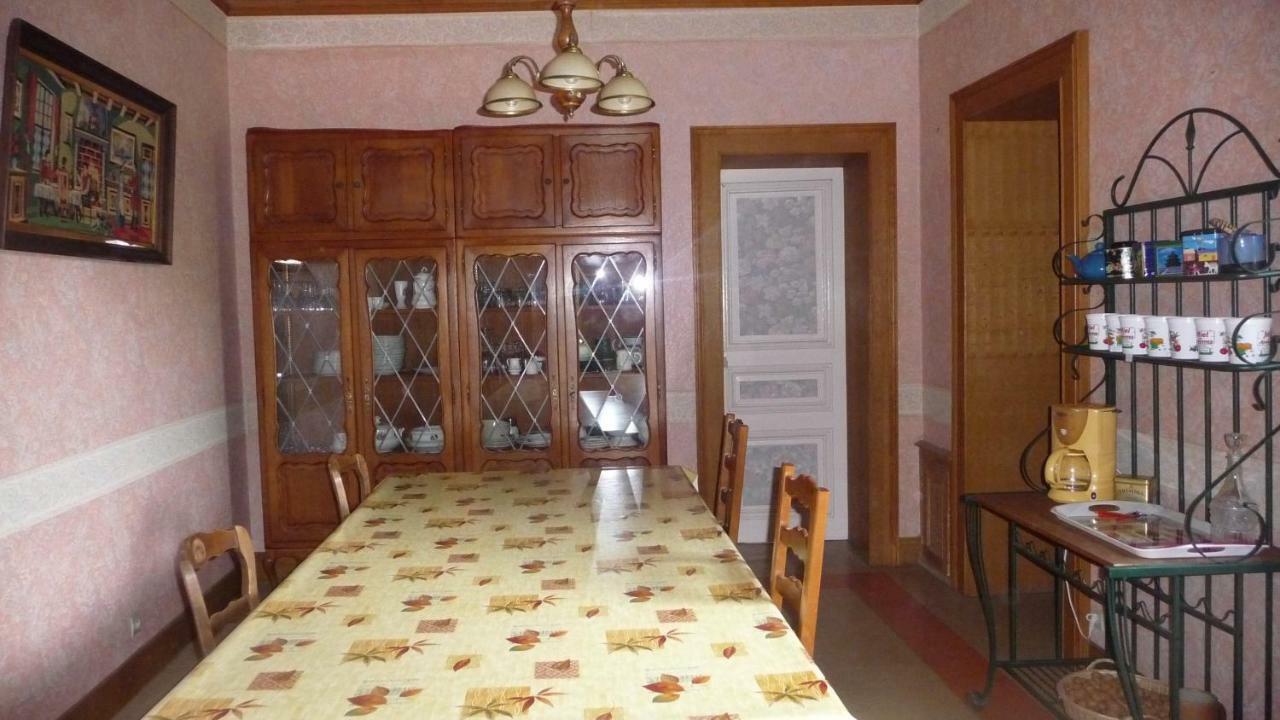 Bed and Breakfast Le Point Du Jour Revin  Екстер'єр фото