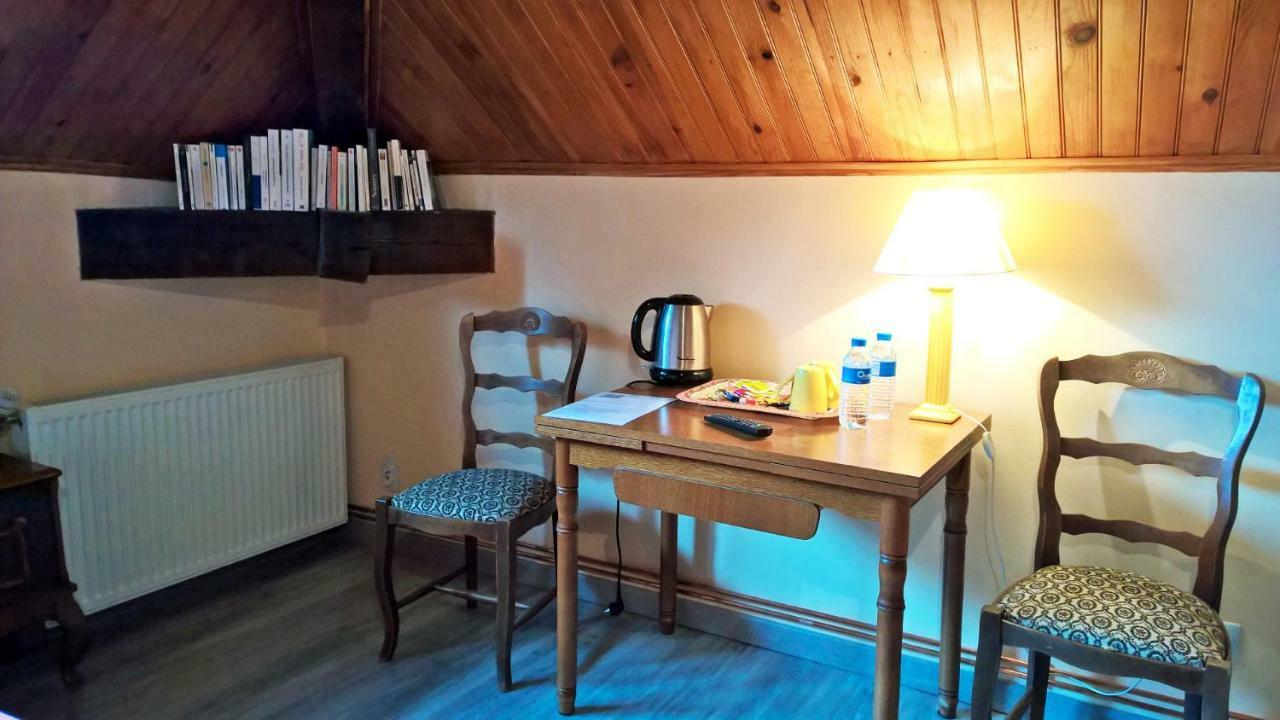 Bed and Breakfast Le Point Du Jour Revin  Екстер'єр фото