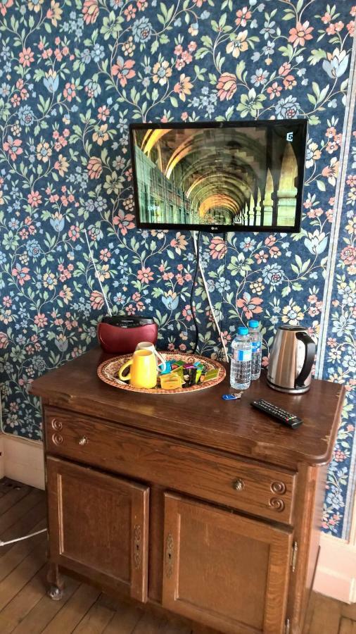 Bed and Breakfast Le Point Du Jour Revin  Екстер'єр фото